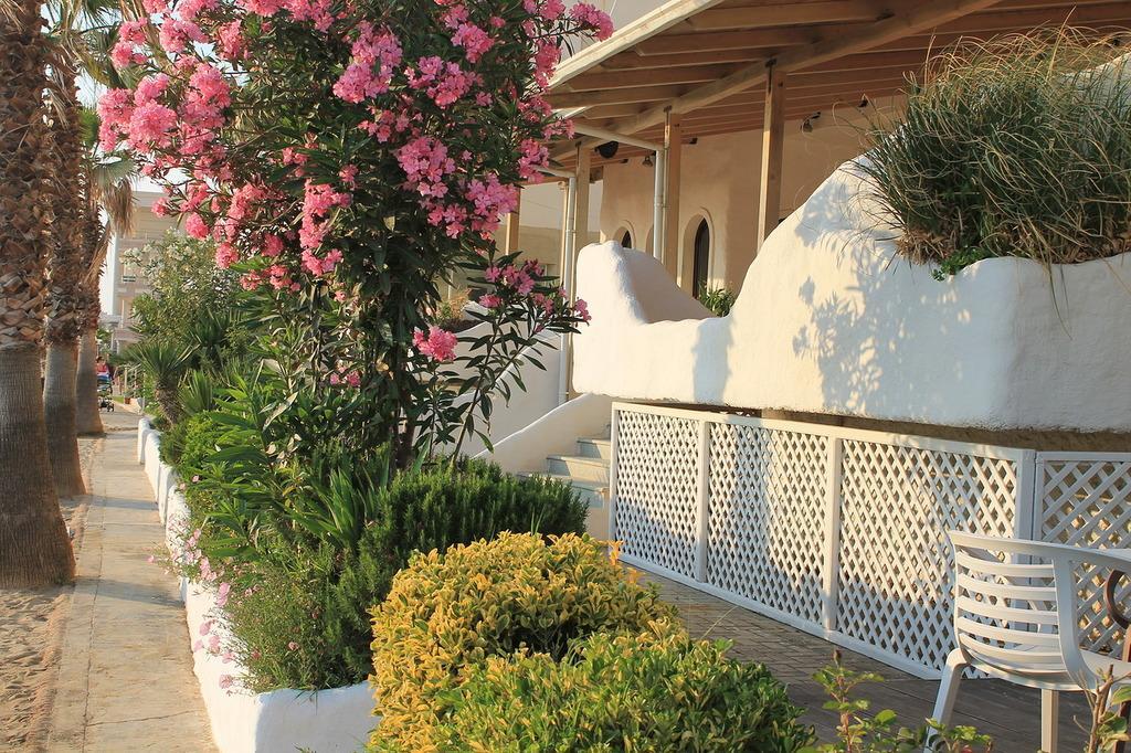 Aldom Apartments Durres Ngoại thất bức ảnh